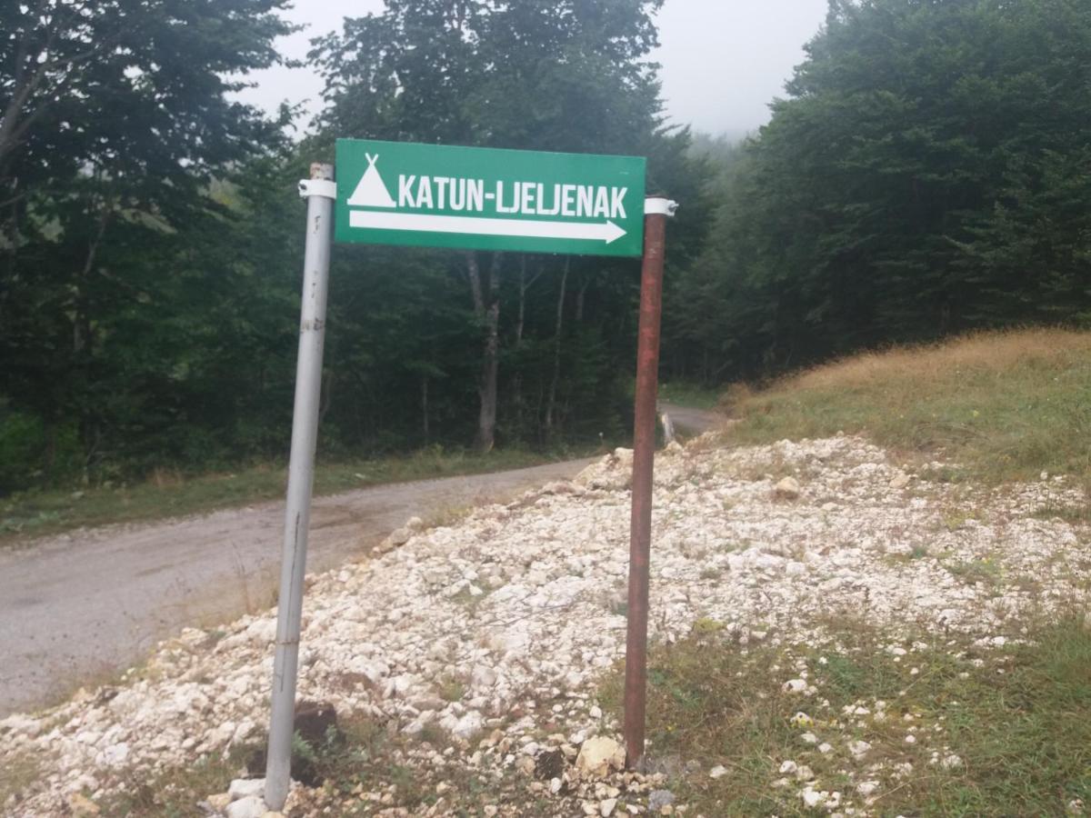Katun Ljeljenak Hotel Plužine Exterior foto